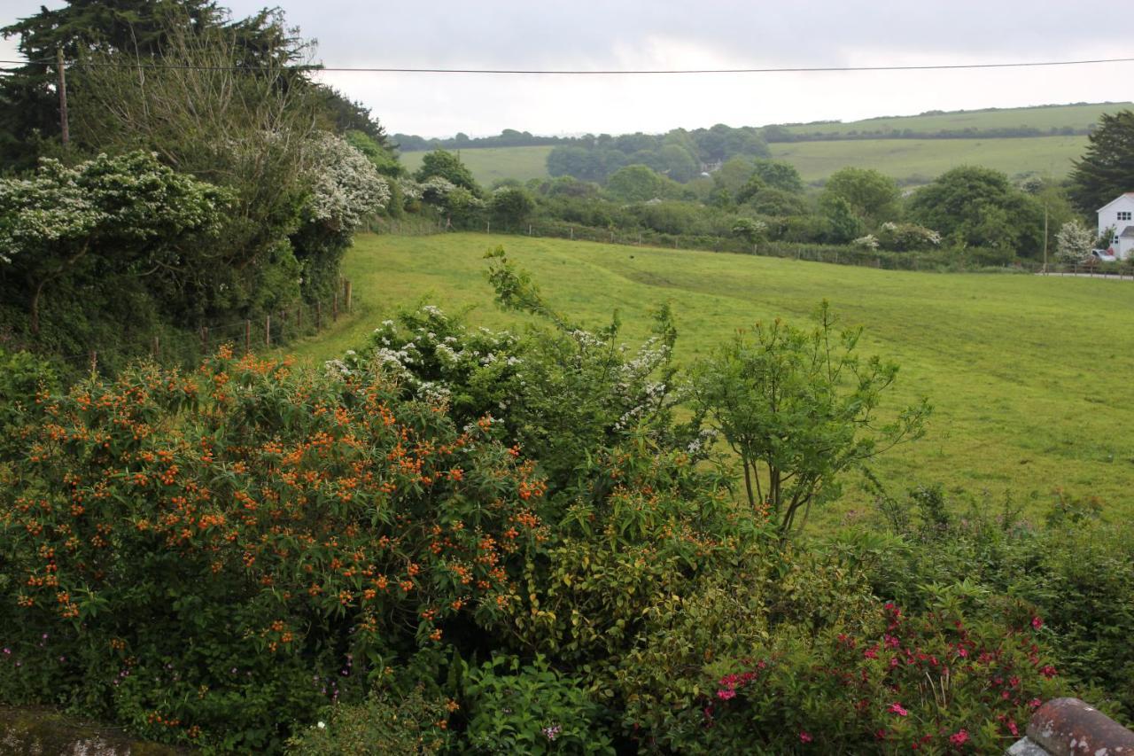 Coombe Farmhouse Bed and Breakfast St Ives Buitenkant foto