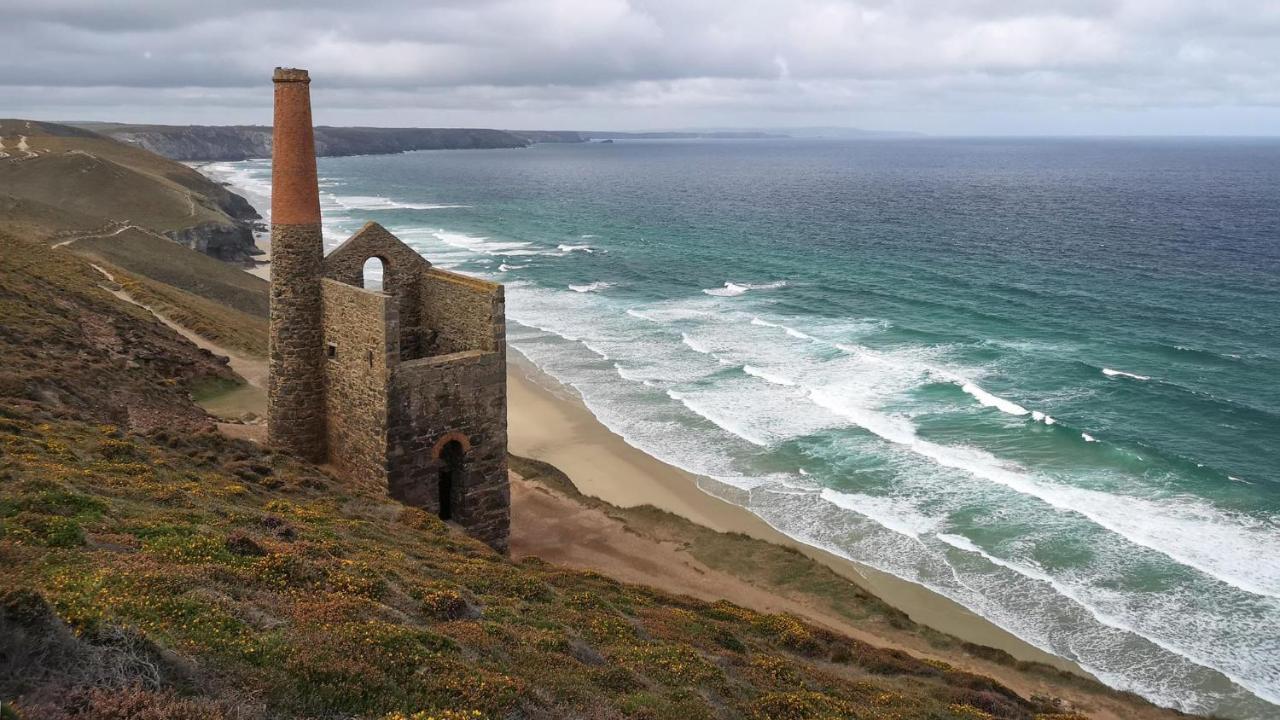 Coombe Farmhouse Bed and Breakfast St Ives Buitenkant foto